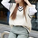 Dámská pletená vesta bez rukávů s výstřihem do V Kontrastní proužky na lemech Volný oversize střih Boční rozparky Bavlna a polyester 6