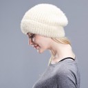 Dámska pletená zimná čiapka beanie s jemným chlupom Žebrované pletenie s ohrnutým lemom Bavlna, polyester a vlna Obvod hlavy 55 až 63 cm 10