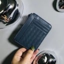 Dámská plochá peněženka na karty z PU kůže Pletený vzor Přihrádky na karty na přední straně Kapsa na zip Rozměry 12 x 9 cm 5