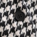 Dámská rovná midi sukně se vzorem kohoutí stopa Černobílá Řada ozdobných knoflíků vpředu Široký pásek v pase Rozparek Polyester 5