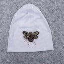 Dámská slabší čepice beanie s ozdobnou včelou vyšívanou z korálků a třpytivých kamínků Materiál polyester a bavlna Univerzální velikost 1