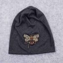 Dámská slabší čepice beanie s ozdobnou včelou vyšívanou z korálků a třpytivých kamínků Materiál polyester a bavlna Univerzální velikost 4