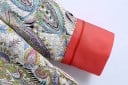 Dámská souprava košile a kalhoty s paisley vzorem a korálovými pruhy Košile s dlouhým rukávem a zlatými knoflíky Rovné kalhoty Polyester 6