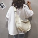 Damska torba crossbody z płótna Duża torba na ramię w kształcie półksiężyca Zapięcie na zamek Szeroki regulowany pasek 50 x 13 x 40 cm 5