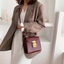 Damska torebka crossbody z górnym uchwytem Kwadratowy kształt Wzór krokodyla Metalowe zapięcie Odpinany pasek Skóra PU Wymiary 17 x 17 x 9