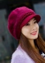 Dámska zimná bekovka z umelej kožušiny s pleteným kšiltem Hrejivá chlpatá čiapka s copánkovým pruhem Akryl a vlna na chladné dni 12