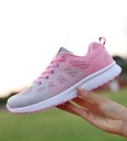 Dámské běžecké boty se svrškem ze síťoviny a podrážkou z EVA Šněrování a poutko na patě Na běhání i jiné sportovní aktivity 8