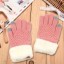 Dámske pletené rukavice s kožúškom J2393 2