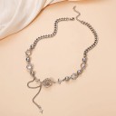 Damski choker o srebrnym wyglądzie, zawieszka w kształcie gwiazdy z czterema ramionami oraz zintegrowane zawieszki planet z przezroczystymi kryształami i kulkami 4