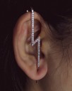 Damski kolczyk z długim drucikiem prowadzącym wzdłuż ucha Ozdobna igła z cyrkoniami Biżuteryjny metal Do przekłutego płatka ucha i wyrazistego 6