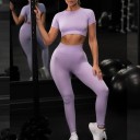 Dámsky crop top a legíny 11
