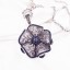 Dámský náhrdelník s modrým květem 1