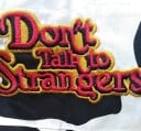 Dámsky overal biely s čiernymi bodkami Motív kravy Nápis dont talk to strangers Vrecká Výstrih do O Dlhé nohavice Tielko 5