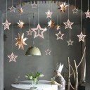 Decoração suspensa com estrelas 1