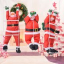 Decoración de Papá Noel trepando 1