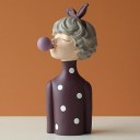Decoratief beeldje van een meisje C580 8