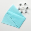 Decorating Piping Bag - 6 Nozzles 5