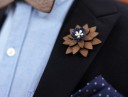 Décoration en bois pour revers - Fleur 3