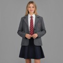 Déguisement uniforme scolaire pour adultes Veste avec blason Chemise Cravate et jupe Polyester Gris blanc rouge et bleu marine Pour carnaval 8