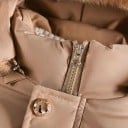 Dievčenská zimná bunda Zapínanie na zips a patentky Kapsy s bambulkami Kapucňa s kožuchom Jednofarebná zimná hrejivá bunda Bavlna Polyester Ozdobné detaily 7