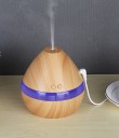 Diffusore di aromi per oli essenziali a forma di goccia Serbatoio 300 ml Striscia traslucida retroilluminata Alimentazione USB Potenza 3