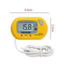 Digitální teploměr do akvária s přísavkou 5,8 x 3,5 cm Vodotěsná sonda LCD displej Přesné měření pro želvy a plazy -50 °C až 70 °C 10