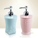 Dispensador de sabonete com ornamento 1