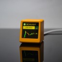 Dispositivo de secretária para monitorização de bitcoins, ações e moedas com controlo táctil, ecrã LED 30 x 30 mm, alimentação USB 11