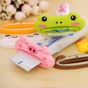 Dispositivo para extrair pasta de dentes J2710 1