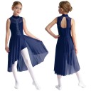 Dívčí taneční dres se stojáčkem, kamínky na živůtku a dlouhou síťovanou sukní, materiál nylon, polyester a elastan, na lyrický tanec 5