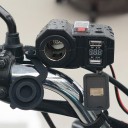 Dobbeltoplader med motorcykelstik 2