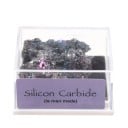 Doboz nyers ásványokkal Kövek bemutatása átlátszó dobozban fekete alapon és ásvány neve címkével Méret 4 x 3 x 2 cm 2