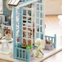 Domețel 21 x 12,5 x 15,5 cm Miniatură LED cu mobilă Model realist fără capac Casă decorativă iluminată cu detalii elaborate 2