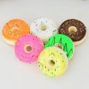 Donut antistress em forma de pelúcia para libertar tensão Brinquedo macio de PU Aparência de pastelaria doce Diâmetro 6,2 cm Cor aleatória 2