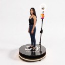 Drehbare Fotobox 360° 100 cm Panoramische Selfie-Plattform RGB LED Ringlicht Fernbedienung Transportkoffer Schwarz Für Veranstaltungen 3