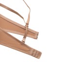 Due set di biancheria intima femminile in beige e menta, ciascuno con reggiseno push up e slip decorati con un piccolo fiocchetto 9