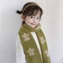 Écharpe pour enfants avec des fleurs A401 2