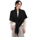 Écharpe triangulaire pour femme 120 x 55 cm Écharpe en polyester avec œillet pour passer l'extrémité Élégant accessoire chaud pour l'automne 8