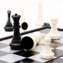 Échecs magnétiques noirs 20 x 20 cm Échiquier pliable en plastique Ensemble d'échecs de voyage portable Jeu de société compact pour enfants et adultes 5