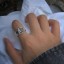 Ein Ring mit einer Hand 2