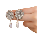 Einzigartige Blumen-Party-Ohrringe für Frauen 4,9 x 3 cm Französische Luxusperlen Strass Glänzendes Design Eleganter Schmuck Hochzeit Geschenk 3