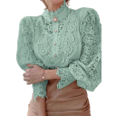 Elegant damebluse i lace med flæser og krave Enfarvet skjorte med lange ærmer og knaplukning Stilfuld top i bomuld og polyester 9