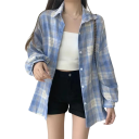 Elegant damebluse med ternet mønster og krave 10
