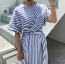 Elegant stribet damekjole 2
