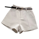 Eleganta damshorts med hög midja och skärp. A-linjeformade sommarshorts för kvinnor. Snygga shorts för både formellt och vardagligt bruk. 7