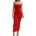 Elegante getailleerde jurk met dunne bandjes. Knielengte. Minimalistische snit. Elastisch materiaal voor een goede pasvorm. Jurk voor zowel &#39;s avonds als overdag. 3