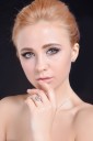 Elegante ring met edelstenen 8