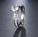 Elegante verlovingsring met steen 4