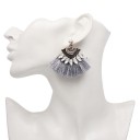 Elegante waaiervormige oorbellen J3491 3
