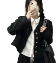 Elegante weiße Damenbluse mit kurzen Ärmeln Einfarbige Bluse mit Kragen und Bindeband im Rücken Stilvolles Top aus Baumwolle und Polyester 2